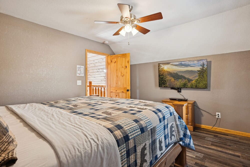 Wild Heart Lodge 4 Bedroom Cabin