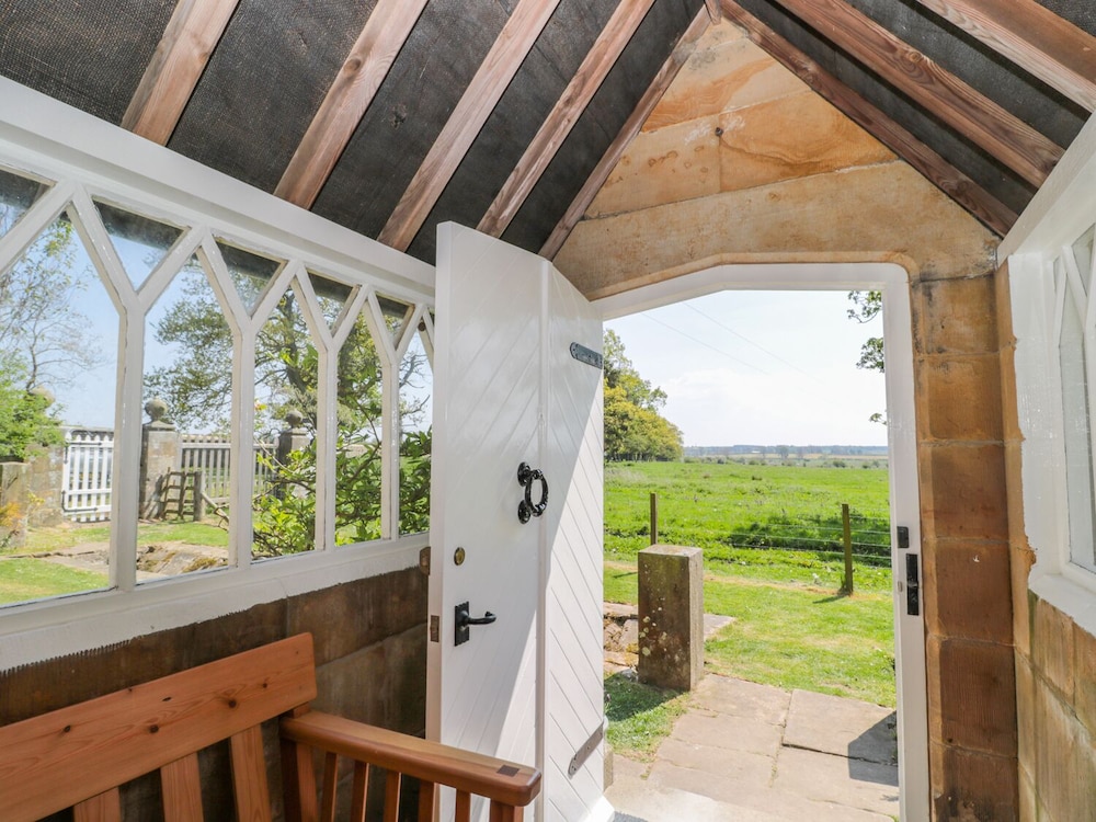 Fenwick Retreat at Fenwick Lodge view 3