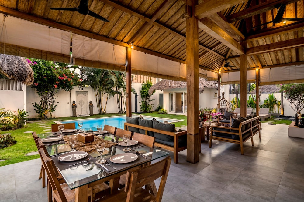 Villa Nakal by Alfred in Bali - Tropical Bliss 4BD Villa w Private Pool Oasis