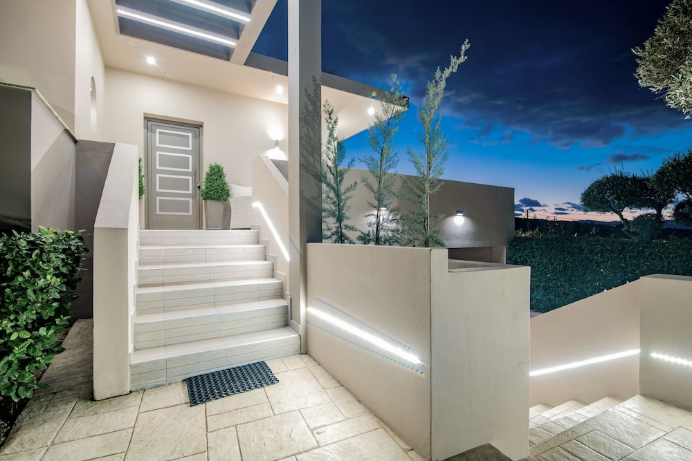 Vatia Villas