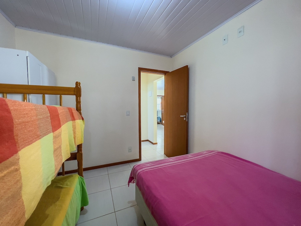 AP 06 Ala Bombinhas Residencial Solavir
