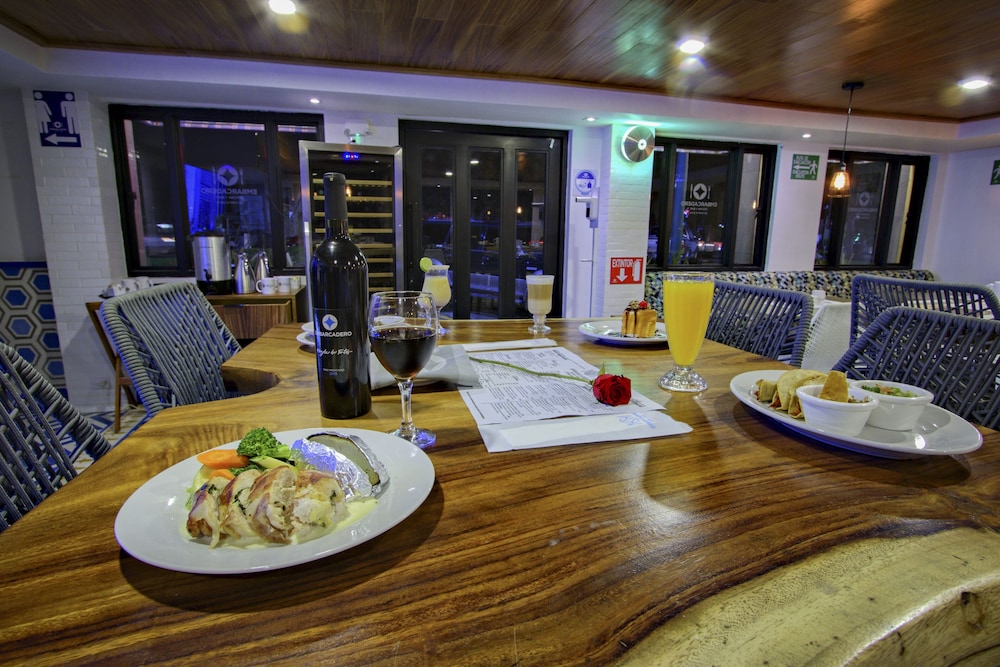 Ensenada Vacations - Hotel La Pinta - Property Image 37