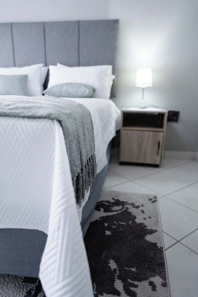 Viata Luxe Guesthouse