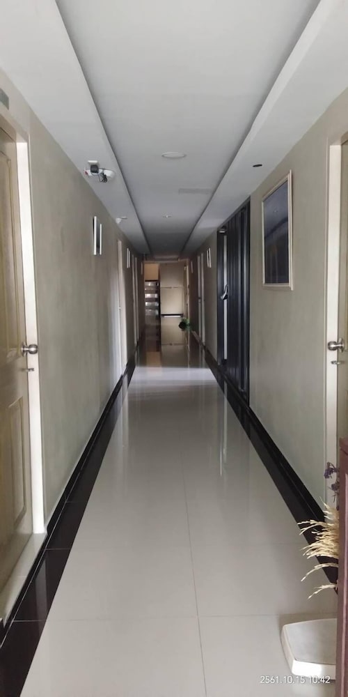 The Suvarnabhumi Apartment view 5