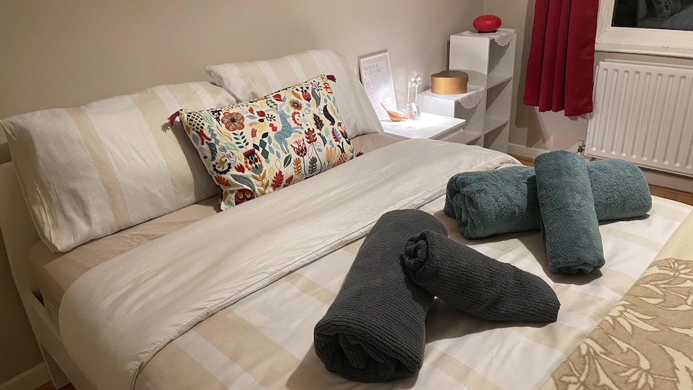 Cosy 1-bed Flat, Family Friendly, Free Parking