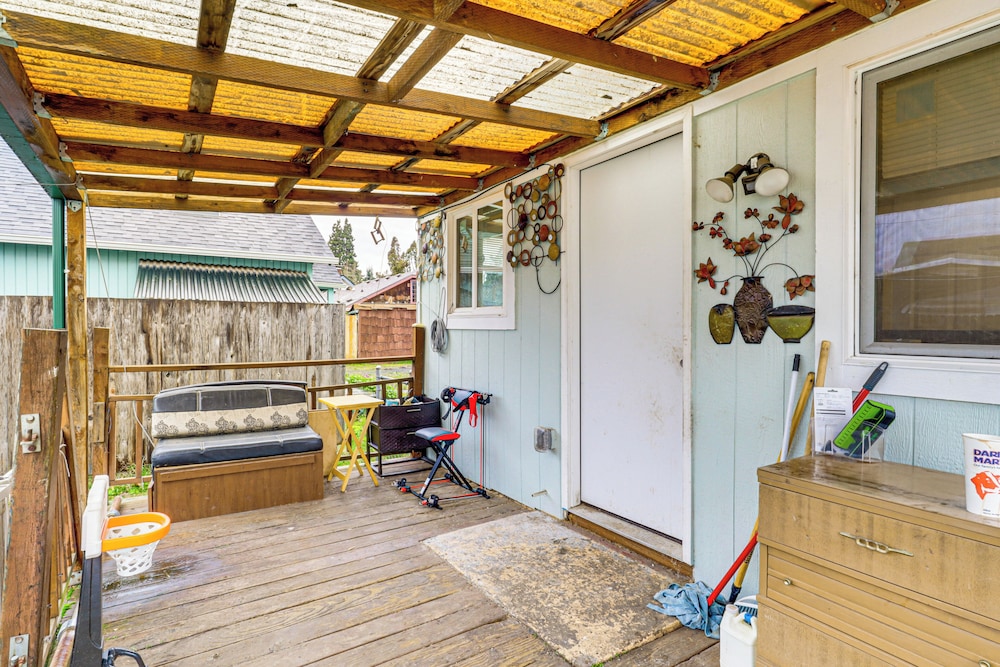 3 Mi to University of Oregon: Cozy Home