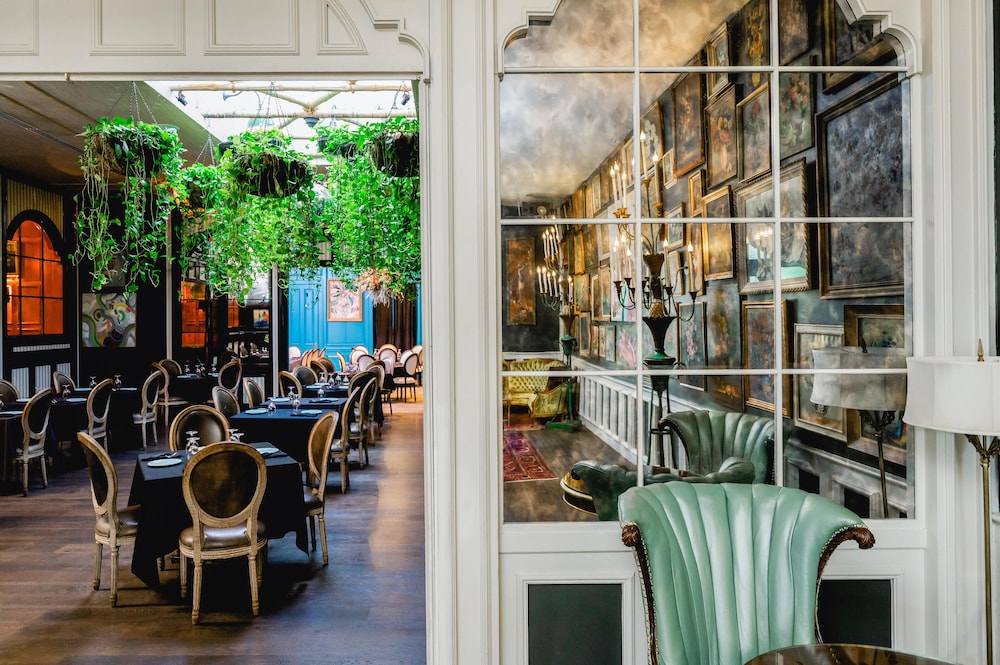 New Orleans Vacations - The Pontchartrain Hotel - Property Image 5