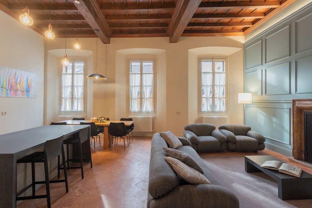 Torno Design Apartment by Rent all Como