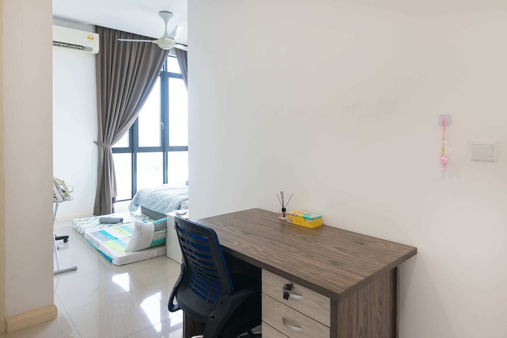 Lux Dpristine 3BR Home w Views, 5mins to Legoland