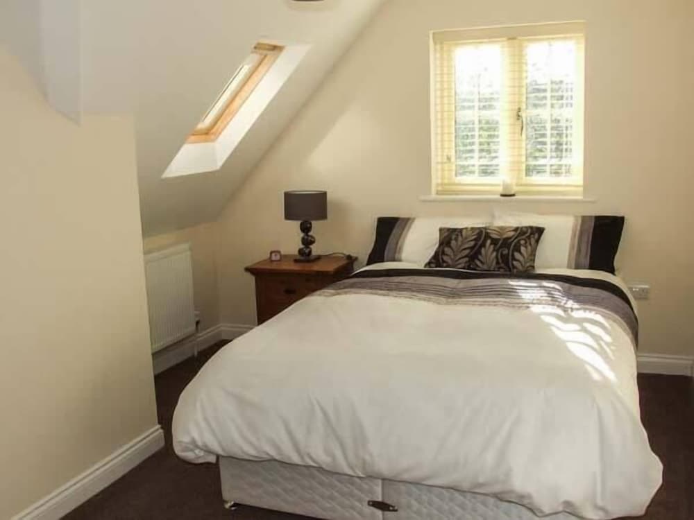 Jubilee Mews view 5