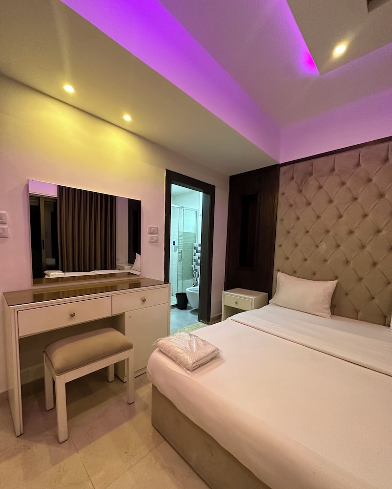 Charming Amman Apartment With Electric Heating & Pool Access