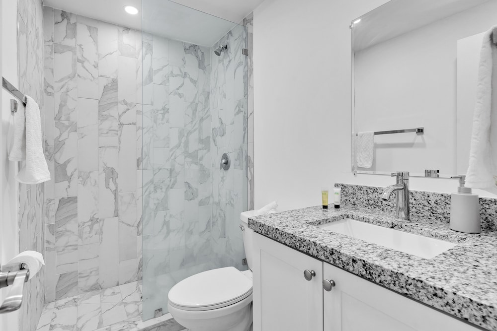 Superior Design District 3BD Home