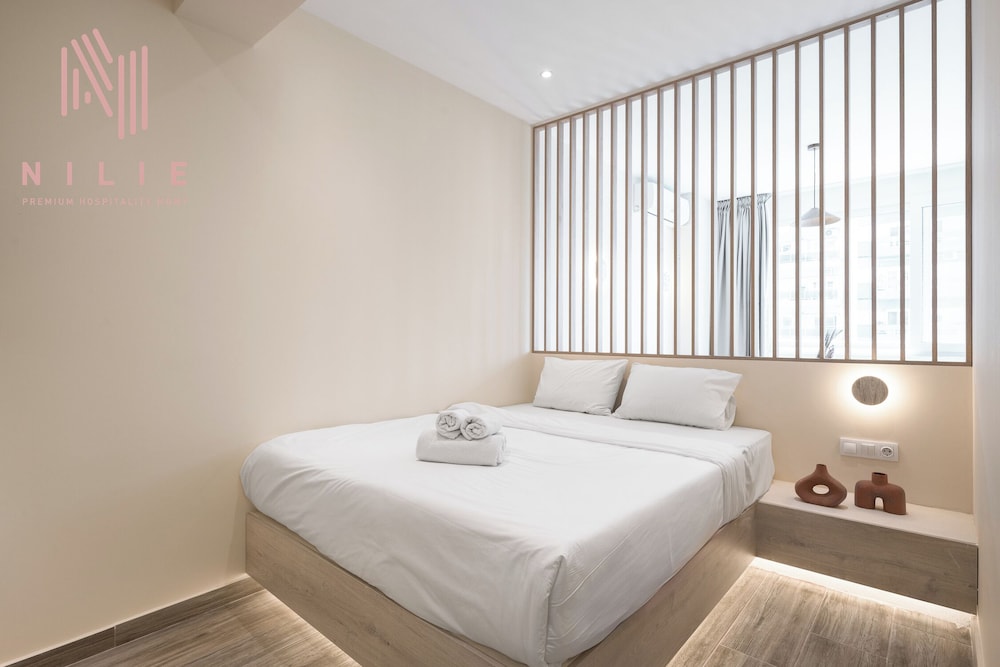 Phedra Studios Nilie Hospitality MGMT