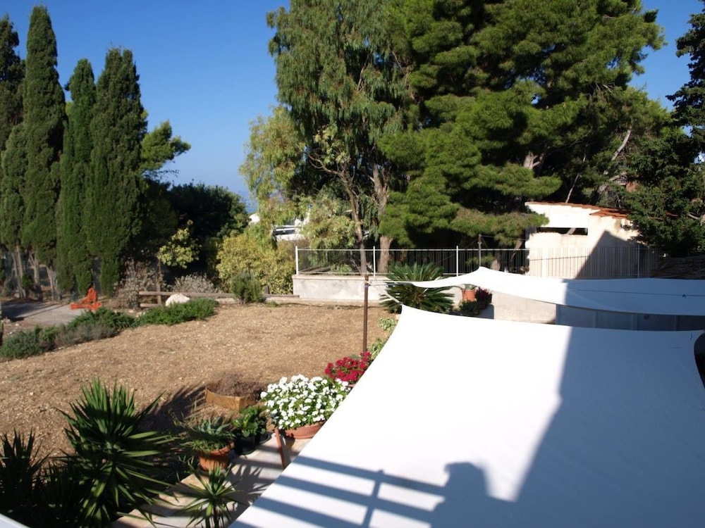 Guesthouse Anchise 38