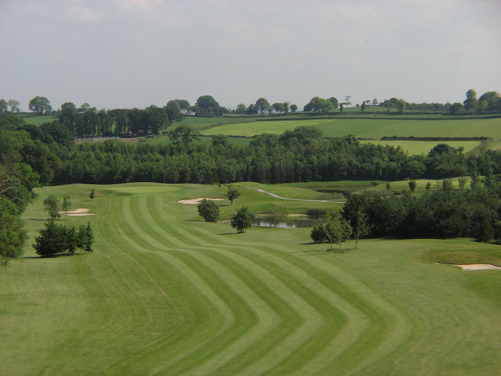Athlone Vacations - Glasson LakeHouse - Property Image 3