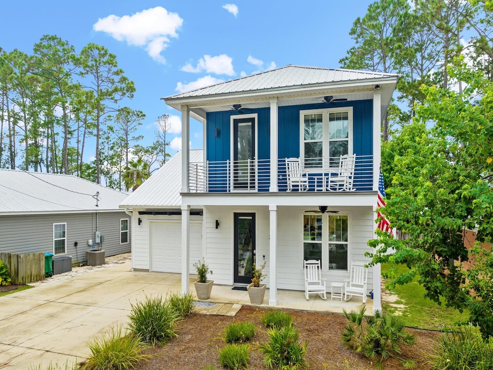 The Pinetree Retreat by Southern Vacation Rentals