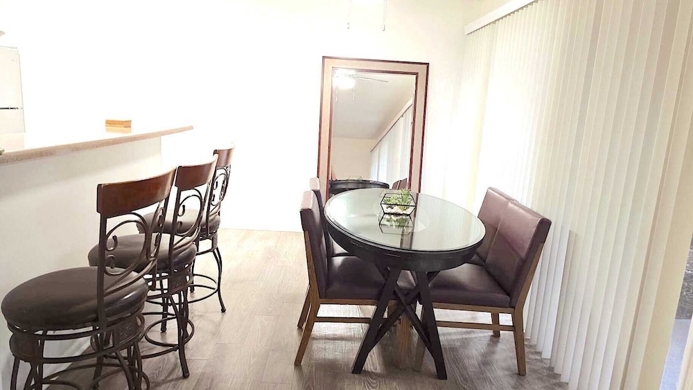 Executive Suites near Santa Monica