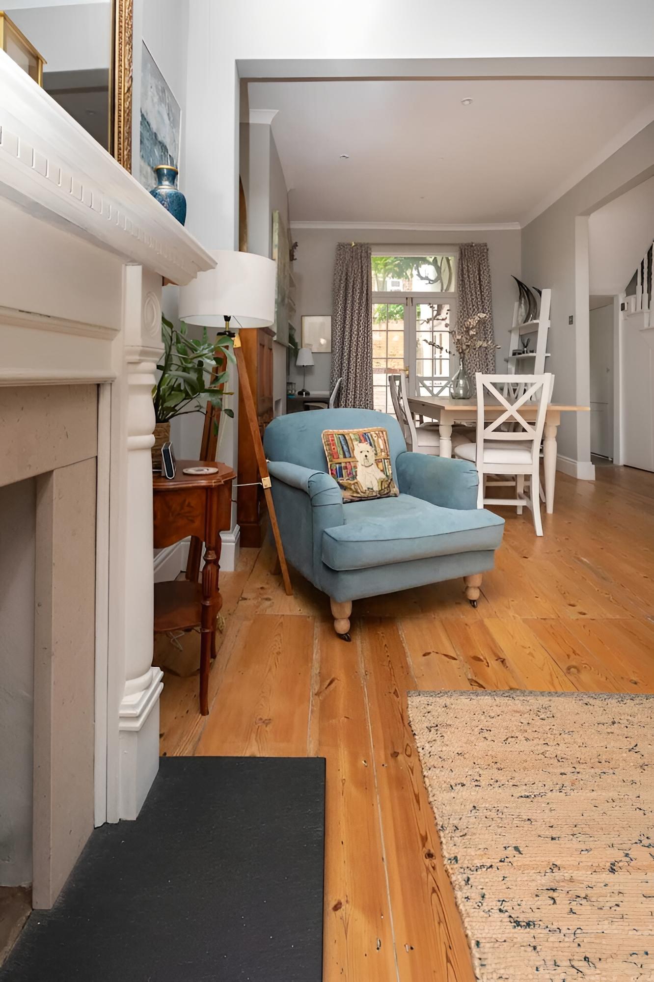 Vibrant 1BD Home With Outdoor Patio - Hammersmith!