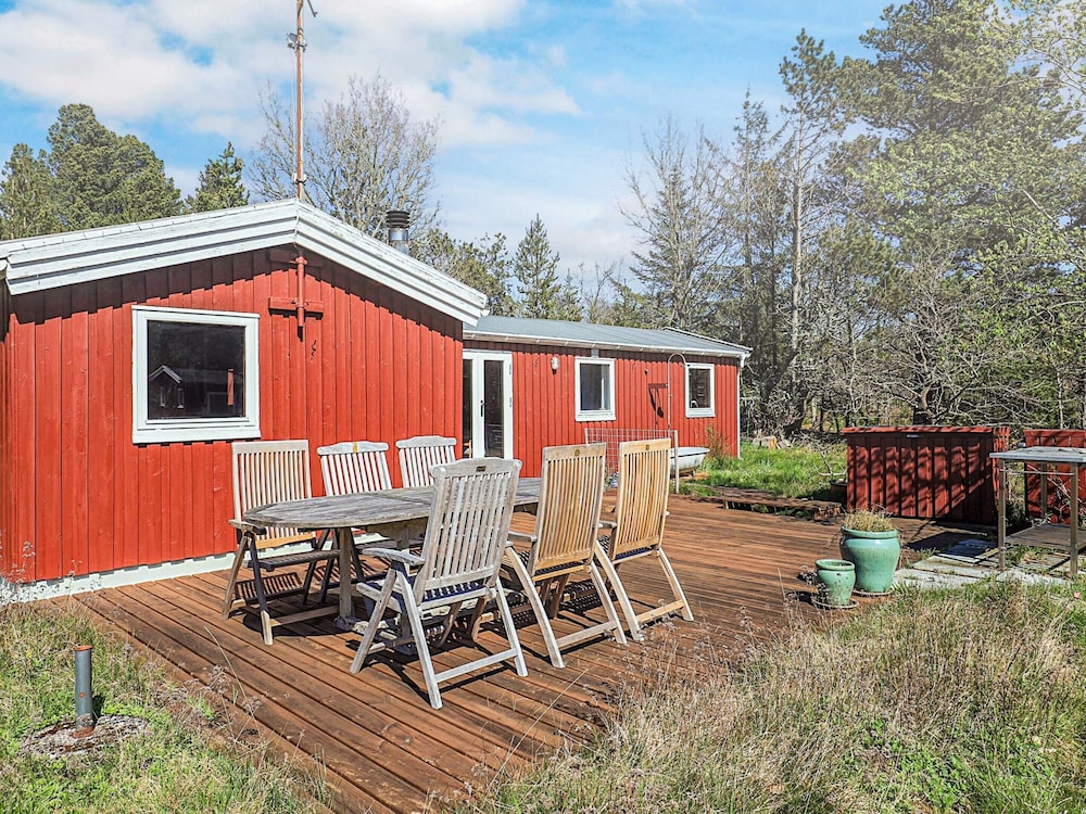 6 Person Holiday Home in Albaek-by Traum