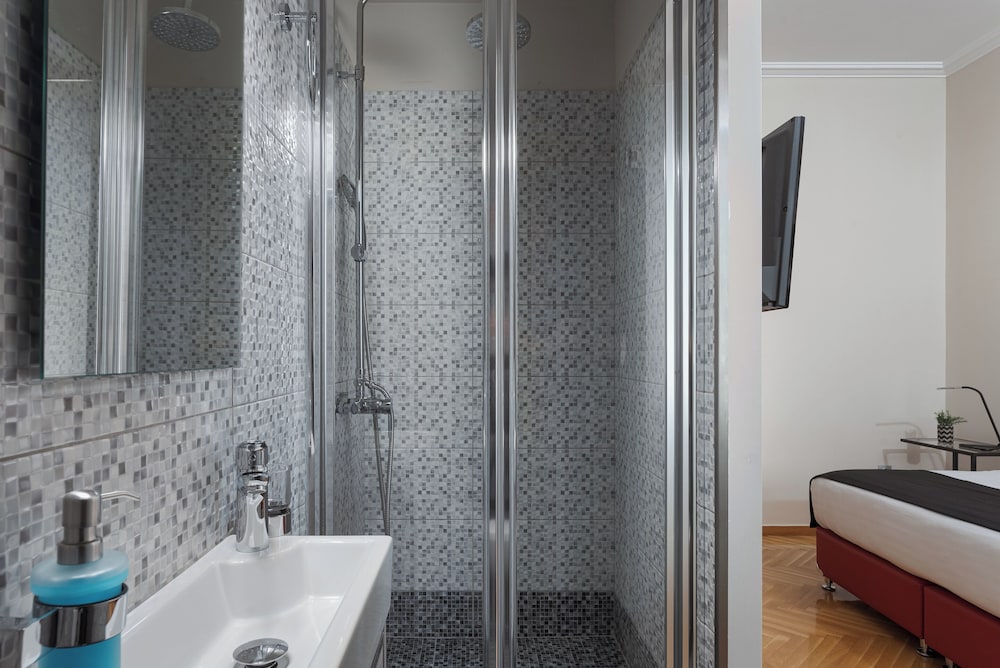 Athenian Heritage Residences