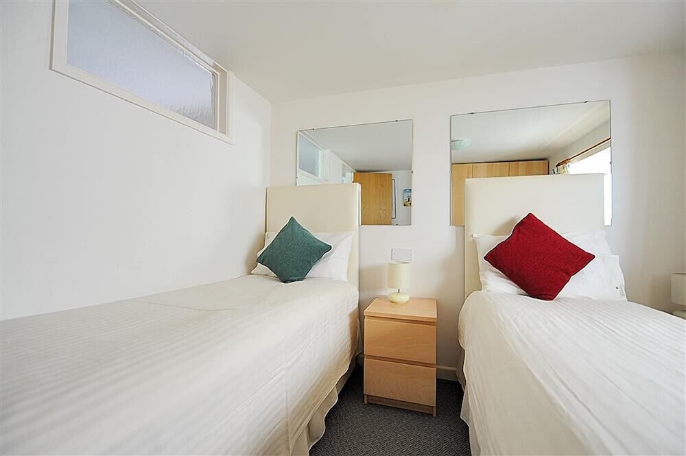 Greystones Flat