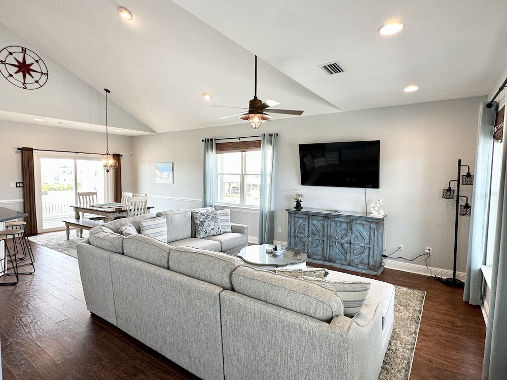 Family Tides 4 Bedroom Home