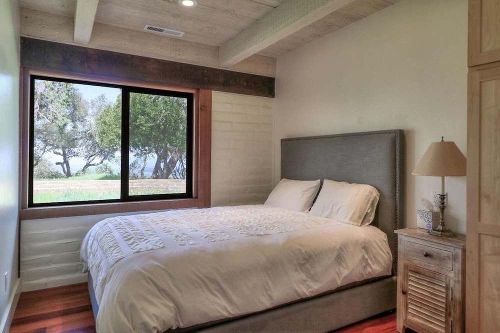 Monterey Vacations - LX 57: Weathertop Rustic Ranch in Carmel With Luxury Amenities - Property Image 5