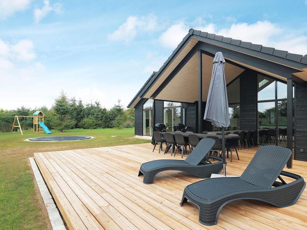 20 Person Holiday Home in Hojslev view 4