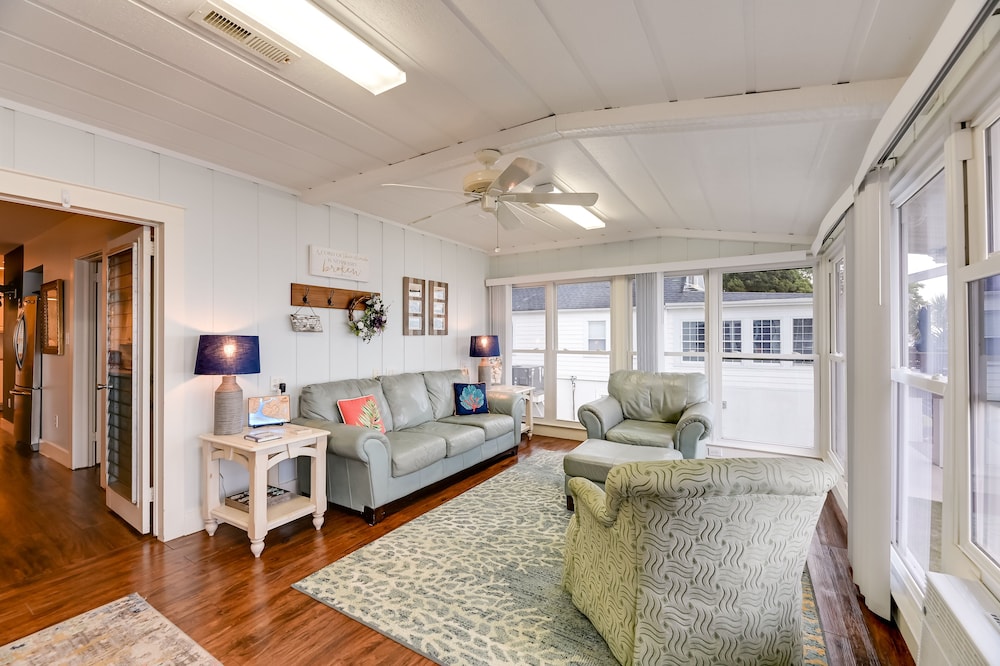 Pamlico River Vacation Rental w/ Game Room view 2