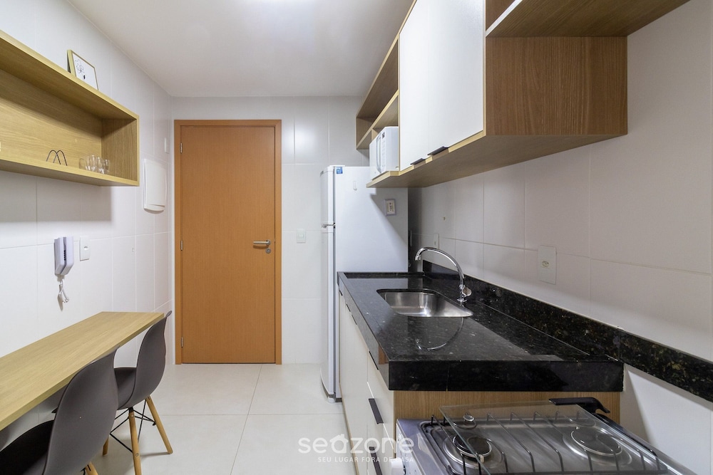Beautiful Apt Near the Beach in Cabo Frio Emt203