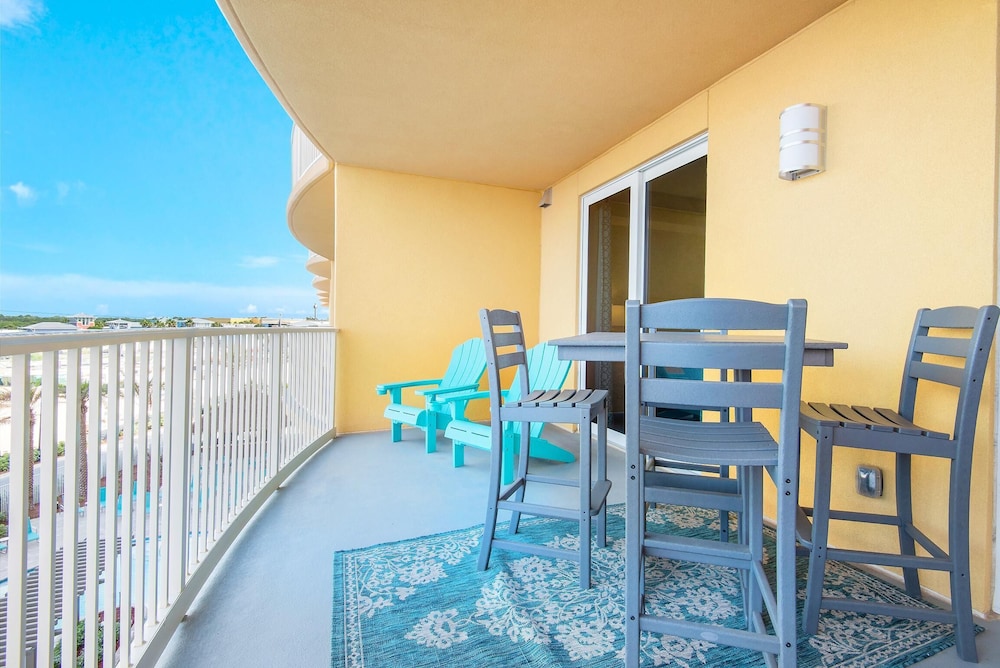 Calypso 3-406 - Paradise by the Pier