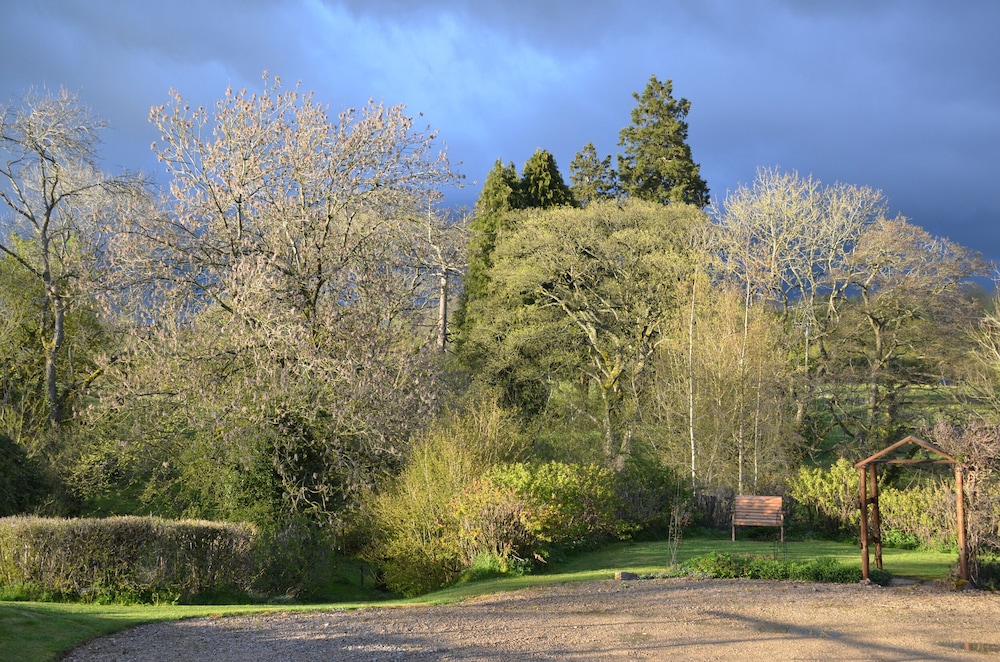 Green Farm Stables