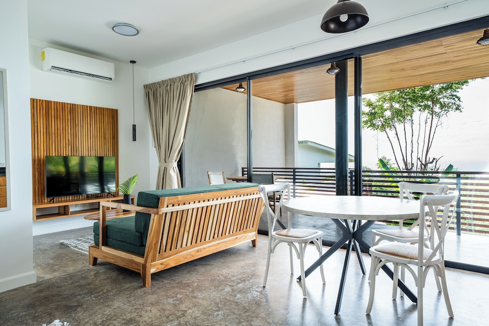 Sea View Paradise Retreat by Sea N' Rent