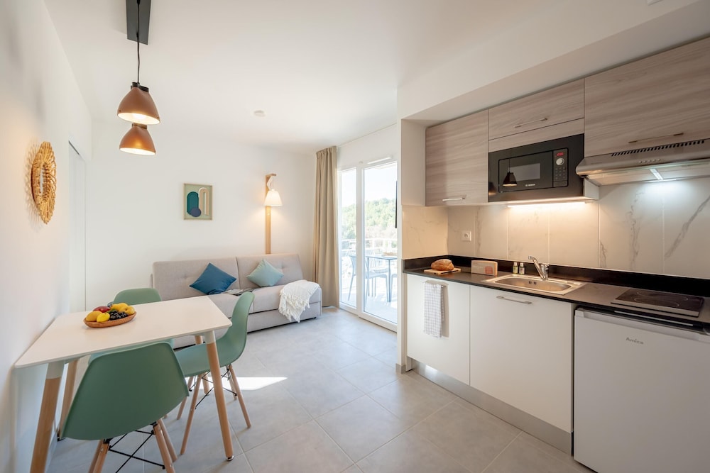 Apartment in Provence Near Calanques