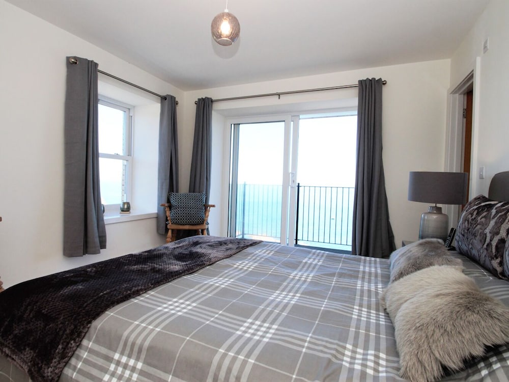 Ocean Breeze view 4