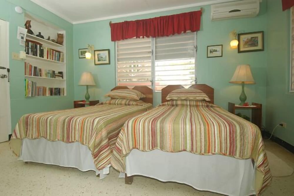Sea Wyf Cottage, Silver Sands 2BR