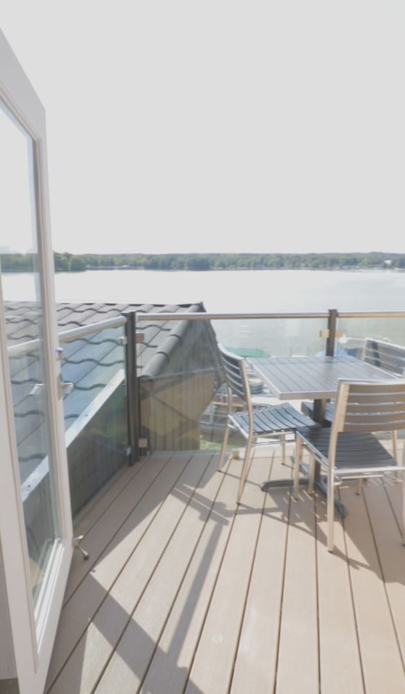 Edinboro Lake Resort Cabins