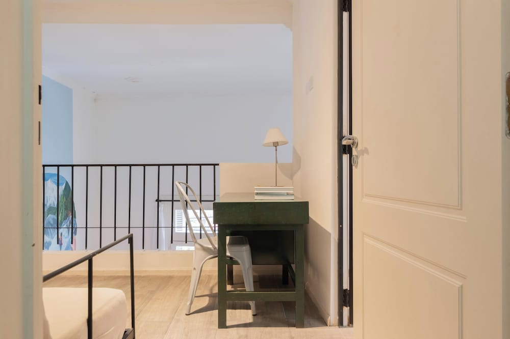 MOT + Villa Thames - Lux House Palermo Soho