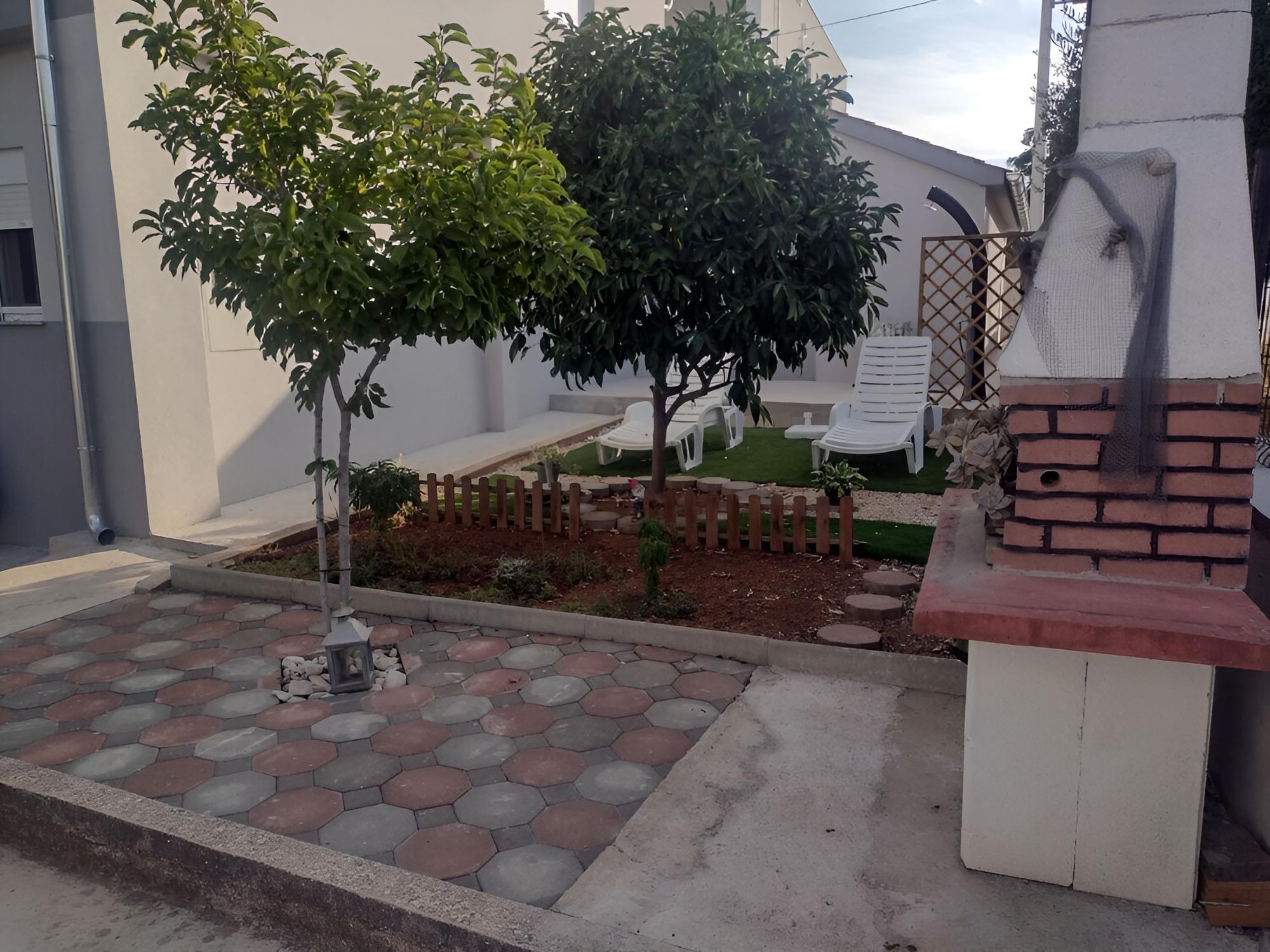 Photo 35