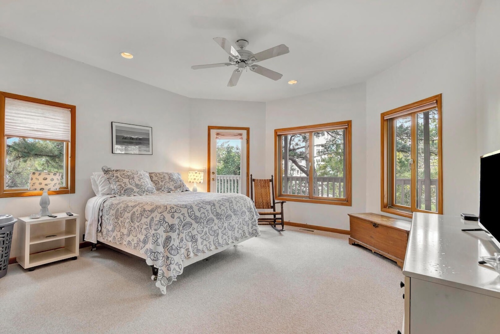 Pepper Avenue 23