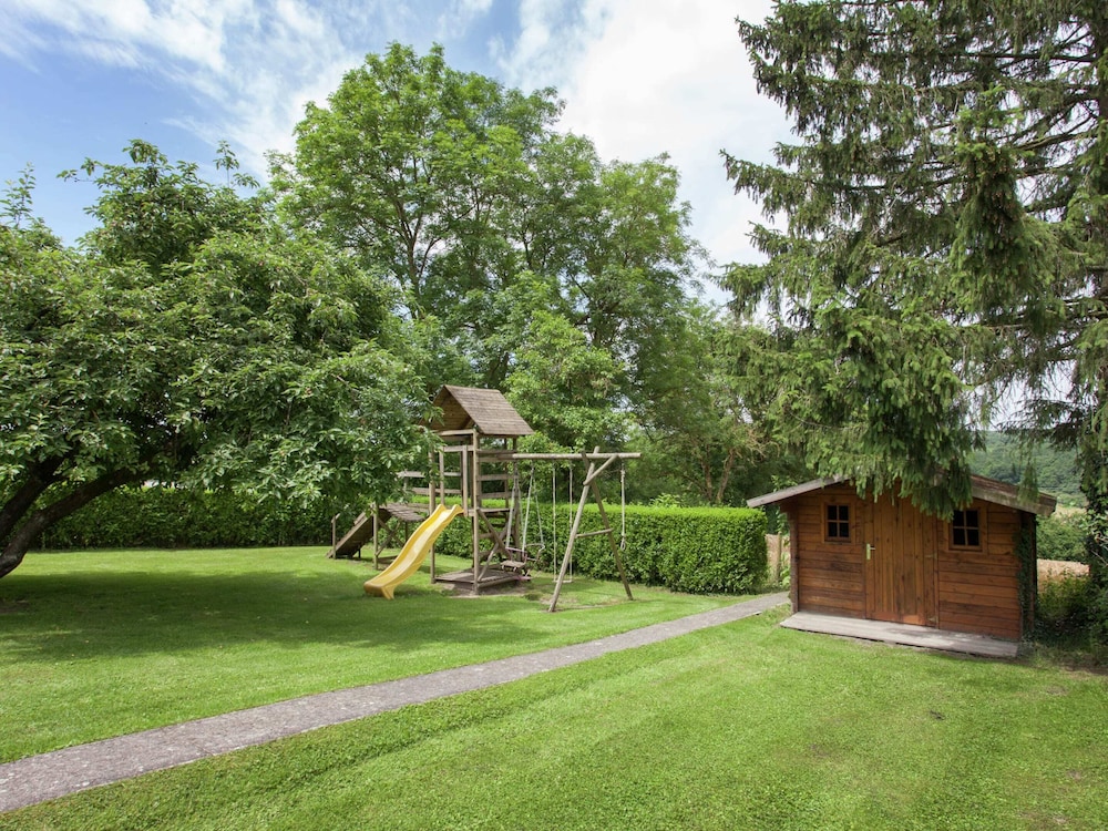 Cozy Family Home in Humain