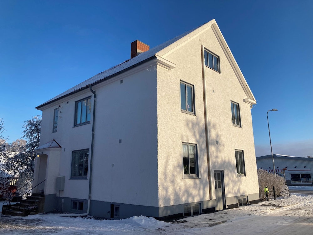 Snickaren Vandrarhem Own apartments