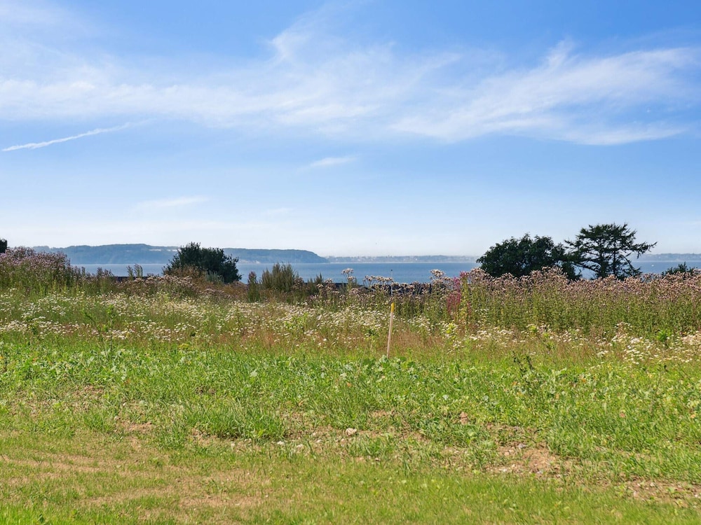 5 Star Holiday Home in Lokken
