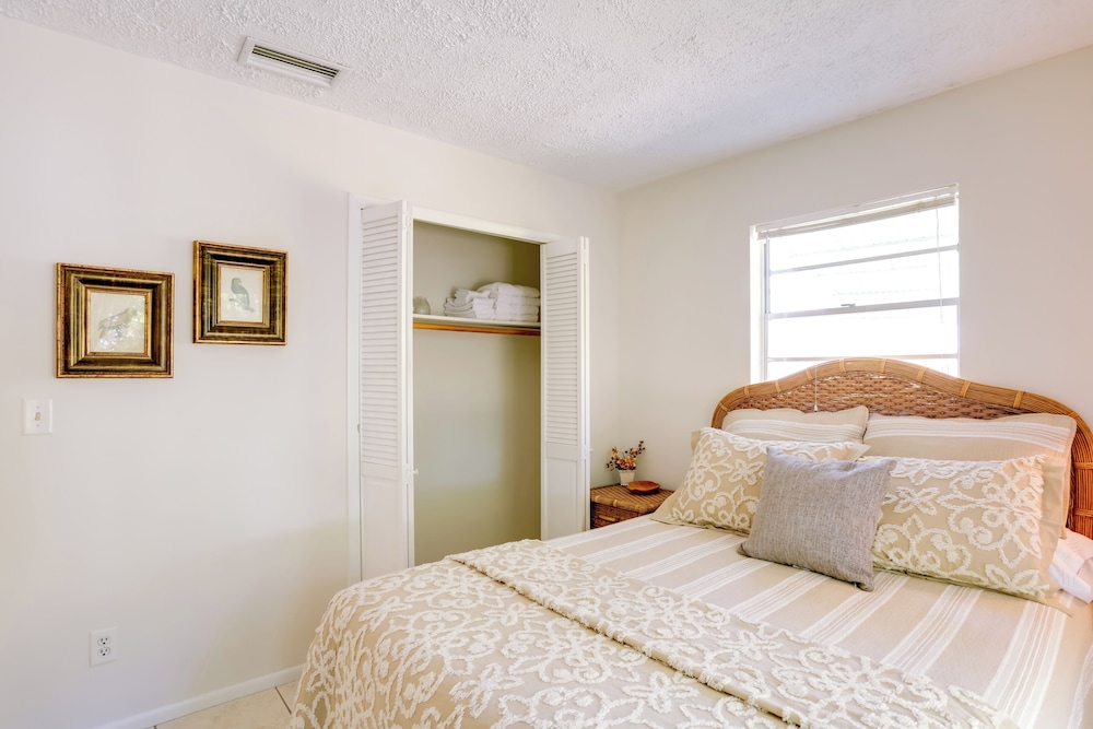2 Mi to Hobe Sound Beach: Townhome w/ Lanai