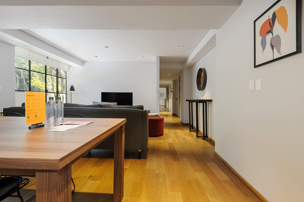 w Radiant 2BR in Roma Norte photo 5