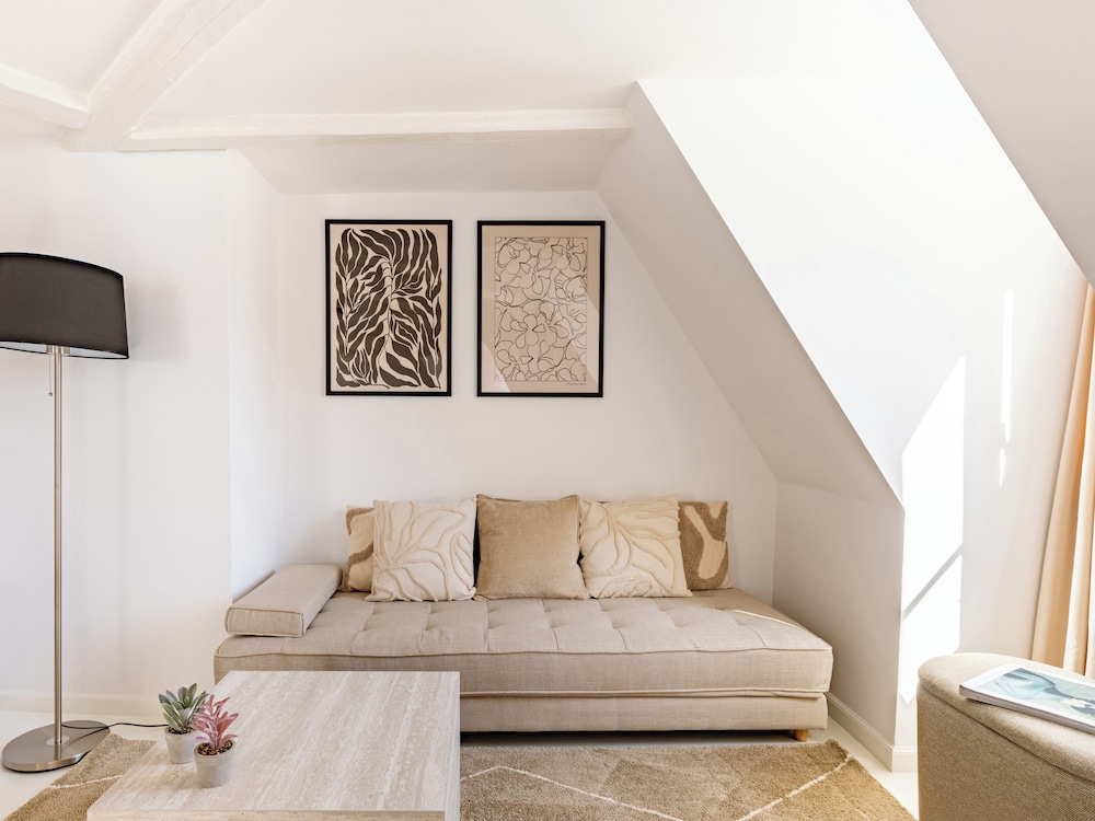 Sanders Admiral - Cosy 1-bdr Apt