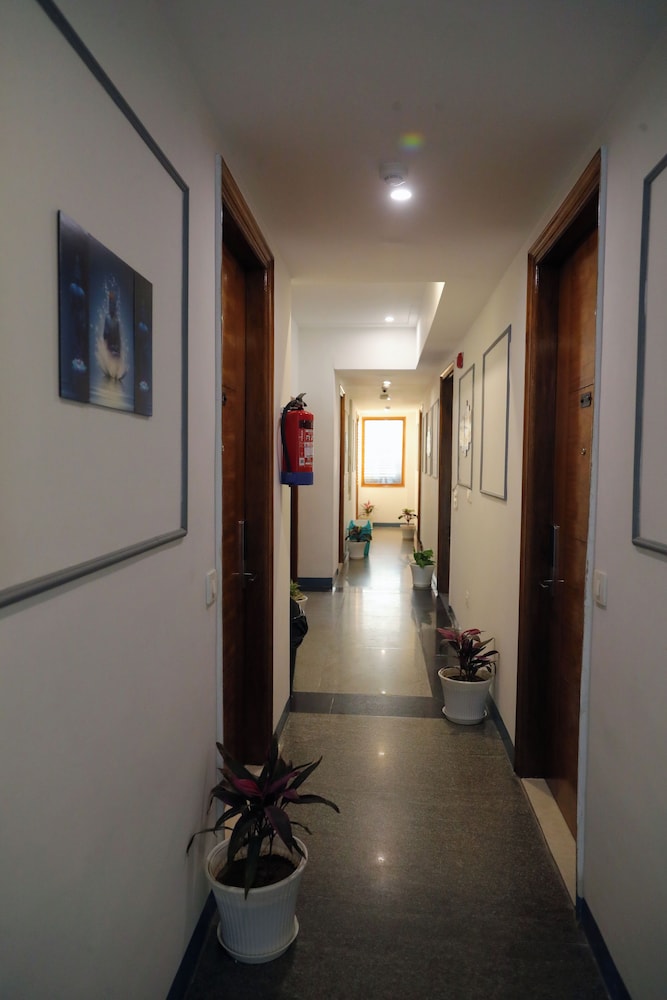 Hotel Mavens House