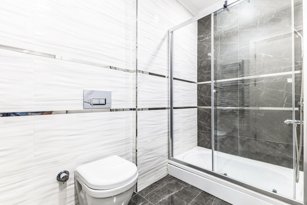 Chic Residence 5 min to Bagdat Ave in Kadikoy