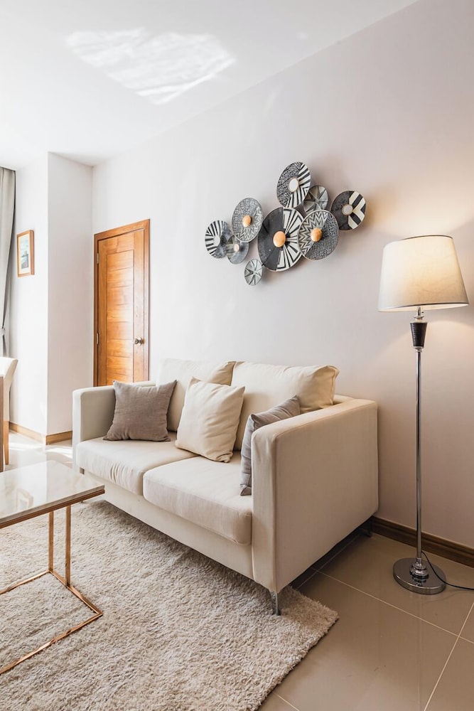 Palmetto Park Residence