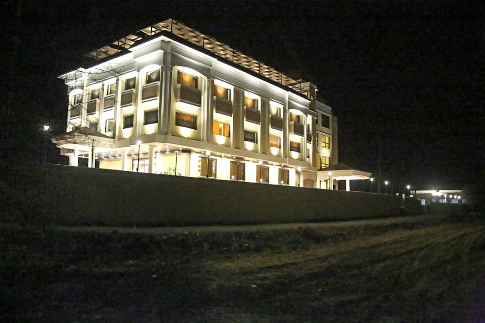 Photo 11